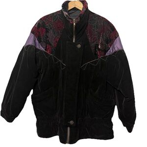 Vintage 90’s Floral Velvet Patchwork Bomber Coat Size M Black Embrodery Quilted